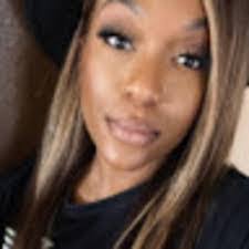 Antoinette Sewell's Instagram, Twitter & Facebook