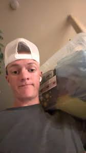 Mobile detailer and lawn mowing services available