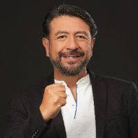 Eduardo Baca (@eduardobacaoficial)