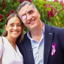 Hugo Arroyave's Instagram, Twitter & Facebook