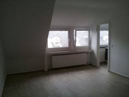 Diese wohnung vereint die vorteile eines abgeschlossenen 2 familienhauses. 1 Zimmer Wohnung Mieten Duisburg Huckingen 1 Zimmer Wohnungen Mieten