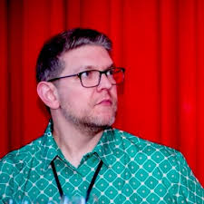 When we went around the room at a leadership offsite to share a book that  had impacted us, I was embarrassed to admit it, but I'd read every book  recommended. Here is