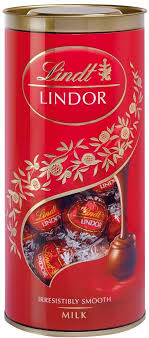 Пралини от майсторите на шоколада. Lindt Lindor Milk Ball Tube 400g In Duty Free At Airport Koltsovo