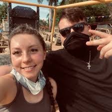 Jackie Custer's Instagram, Twitter & Facebook