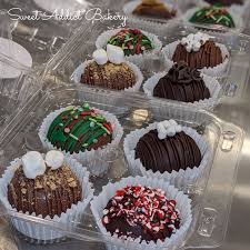 Hot Chocolate Bombs Diy Hot Chocolate Chocolate Bomb Hot Chocolate Recipes