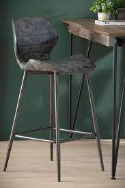 Pin Auf Chaises Et Tabourets De Bar