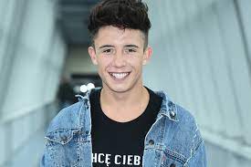 We are currently in process of looking up more information on the previous dates and hookups. Dawid Kwiatkowski Zarobil Juz Milion Pomponik Pl