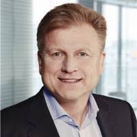 400+ "Eckehard" profiles