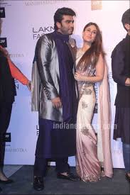 Kareena Kapoor Sits In Audience To Watch Arjun Jacqueline On Ramp See Pics Kareena Kapoor Bollywood Actress Fashion