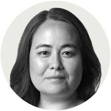 Danielle Ivory's Instagram, Twitter & Facebook