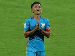 Sunil chhetri extends contract with bengaluru fc for another two years. Sunil Chhetri Birthday Sachin Tendulkar Makes A Special Demand From The India Football Team Captain Football News