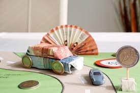 Entweder legt man selber hand an und bastelt. Geldgeschenk Zum 18 Geburtstag