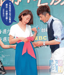It's cool that he wrote his own songs just to perform for his drama's fans! å£¹å¼µå˜´ ä¸€æŠ±æˆä¸»é¡§è¬æ¬£ç©Žç¾žçµ¦æŽåœ‹æ¯…è§£è¡«