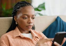 5 Subtle Signs You Might Be Annoying On Social Media Without Realizing It