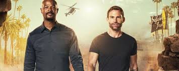 L'arme fatale est un(e) programme sur la télévision française de tf1 qui avait reçu une moyenne de 3,5 étoiles par les visiteurs d'emissionreplay.fr. L Arme Fatale La Saison 3 Aura Droit A Deux Episodes Supplementaires Avec Damon Wayans News Series A La Tv Allocine