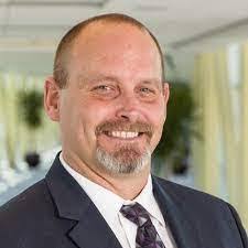 Jared Llewellyn's Instagram, Twitter & Facebook