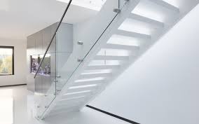 White wood and glass staircase ltd: White Design Stair New York Siller Stairs