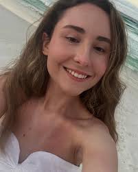 𝐻𝒶𝓁𝑒𝓎 𝒮𝒸𝒽𝑒𝑒𝓇🍓 (@haleyscheerr) • Instagram photos and videos