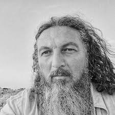 Trekking Torres del Paine: Chile's Premier National Park and Argentina's  Los Glaciares National Park (Cicerone Trekking Guides): Abraham, Rudolf:  9781852848408: Amazon.com: Books