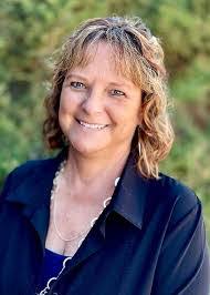 Sheila Crowson's Instagram, Twitter & Facebook