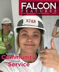 Lauren Lindell's Instagram, Twitter & Facebook