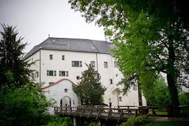 Comments on this entry are closed. Schloss Amerang Hochzeit Von Barbara Gandenheimer