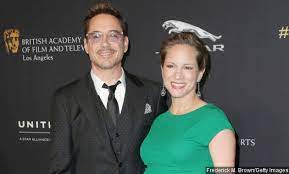 Robert Downey Jr Sambut Kelahiran Bayi Perempuan Pertama Dalam Keluarga