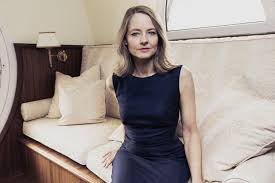 For four years she made commercials and finally gave her debut as an actress in the tv series. Jodie Foster On Making Julia Roberts Her Money Monster Hero Vanity Fair