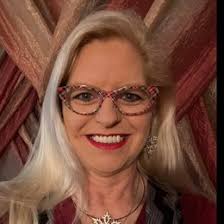 Tammy Michalak's Instagram, Twitter & Facebook