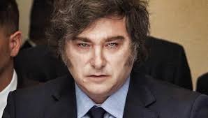 El recuerdo eterno y homenaje a D10s de Aneurixma en Enemigos Íntimos