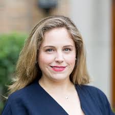 Jennifer Dudley's Instagram, Twitter & Facebook