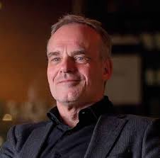 INTO business Haarlem en IJmond Lente 2023 by INTO business