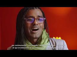 THE SELF-LOVE CABARET: L'AMOUR SE CONJUGUE À LA PREMIÈRE PERSONNE