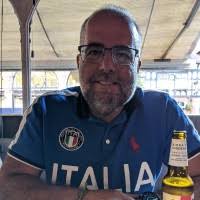 40+ perfis com “Peter Roberto”