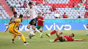 Ronaldo sees portugal into last 16. 8vpkhk9wy Ldum