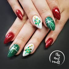 Christmas sparkle nail art tutorial. Red And Green Christmas Hand Painted Nail Art Glitter And Gel Polish On Acrylic By Serena Christmas Gel Nails Christmas Nails Acrylic Red Christmas Nails