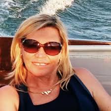 Entry level 9-5 jobs with consistent schedule