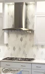 Teardrop Backsplash Kitchen Chandelier Carrara In 2020 Kitchen Backsplash Designs White Kitchen Backsplash Rustic Kitchen