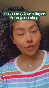 Amanda Stibbard's Instagram, Twitter & Facebook