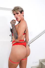 TS Playground Sabrina Prezotte - Pichunter