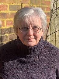 Man who thought he 'needed new glasses' life saved after optician spotted  worrying signs of serious tumour