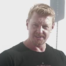 DENIS LEON GALLERY (@denisleongallery) • Instagram photos and videos