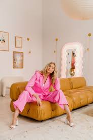 So when i spotted a style q&a on her instagram stories last week, i admittedly watched it several times. Inside Supermodel Elsa Hosk S Vintage Filled Soho Loft Architectural Digest