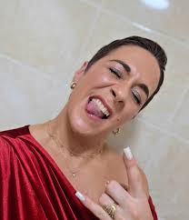 Emma Davina Pearson 🐼 (@davina1980) • Threads, Say more