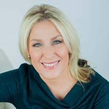 Natasha Kerr's Instagram, Twitter & Facebook