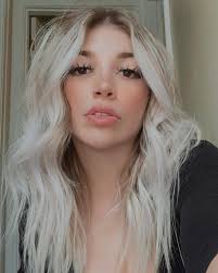 Hair at the end of the day🤷‍♀️ I tried😎