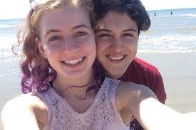 Kristen Graham's Instagram, Twitter & Facebook