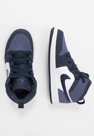 Check out our jordan 1 obsidian selection for the very best in unique or custom, handmade pieces from our обувь shops. Jordan 1 Mid Unisex Basketballschuh Obsidian Sanded Purple White Dunkelblau Zalando De