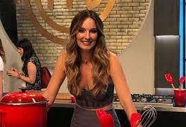 A claudia bahamon la fama no la trasnocha pero si le gusta ser reconocida por su buen trabajo. Masterchef Celebrity Claudia Bahamon Receta Achiras Que Gano Reto La Fm