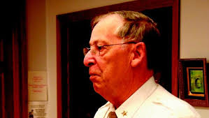 Canon defeats Loss, Sneath; will add to 40 years of service